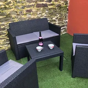 https://la-petite-maison-brest.inbrittany.com